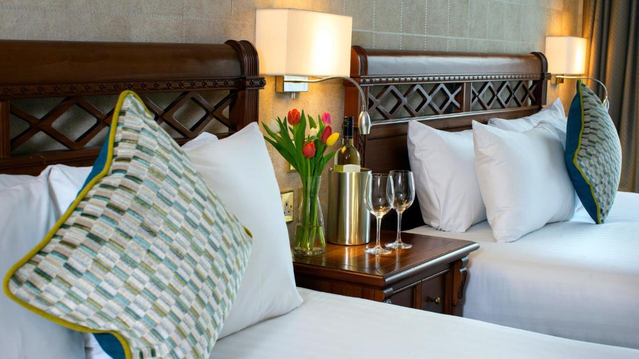 Lawlors Hotel Naas Bagian luar foto