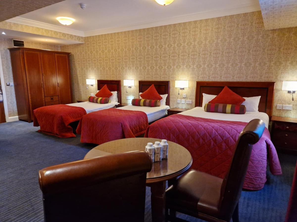 Lawlors Hotel Naas Bagian luar foto
