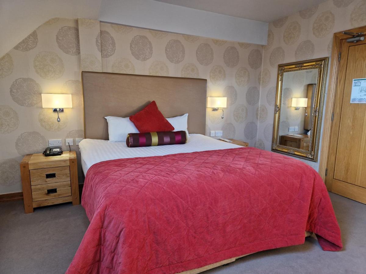 Lawlors Hotel Naas Bagian luar foto
