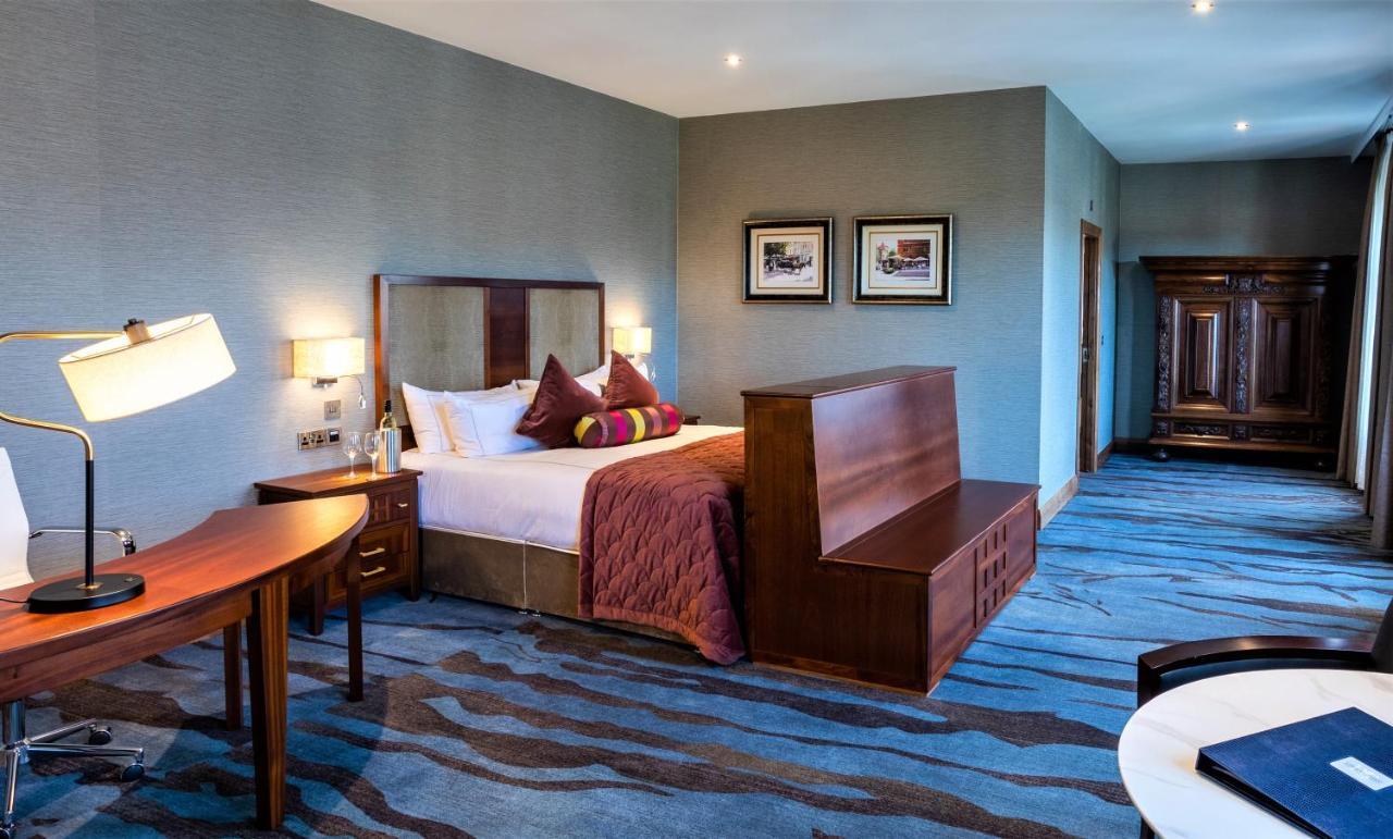 Lawlors Hotel Naas Bagian luar foto