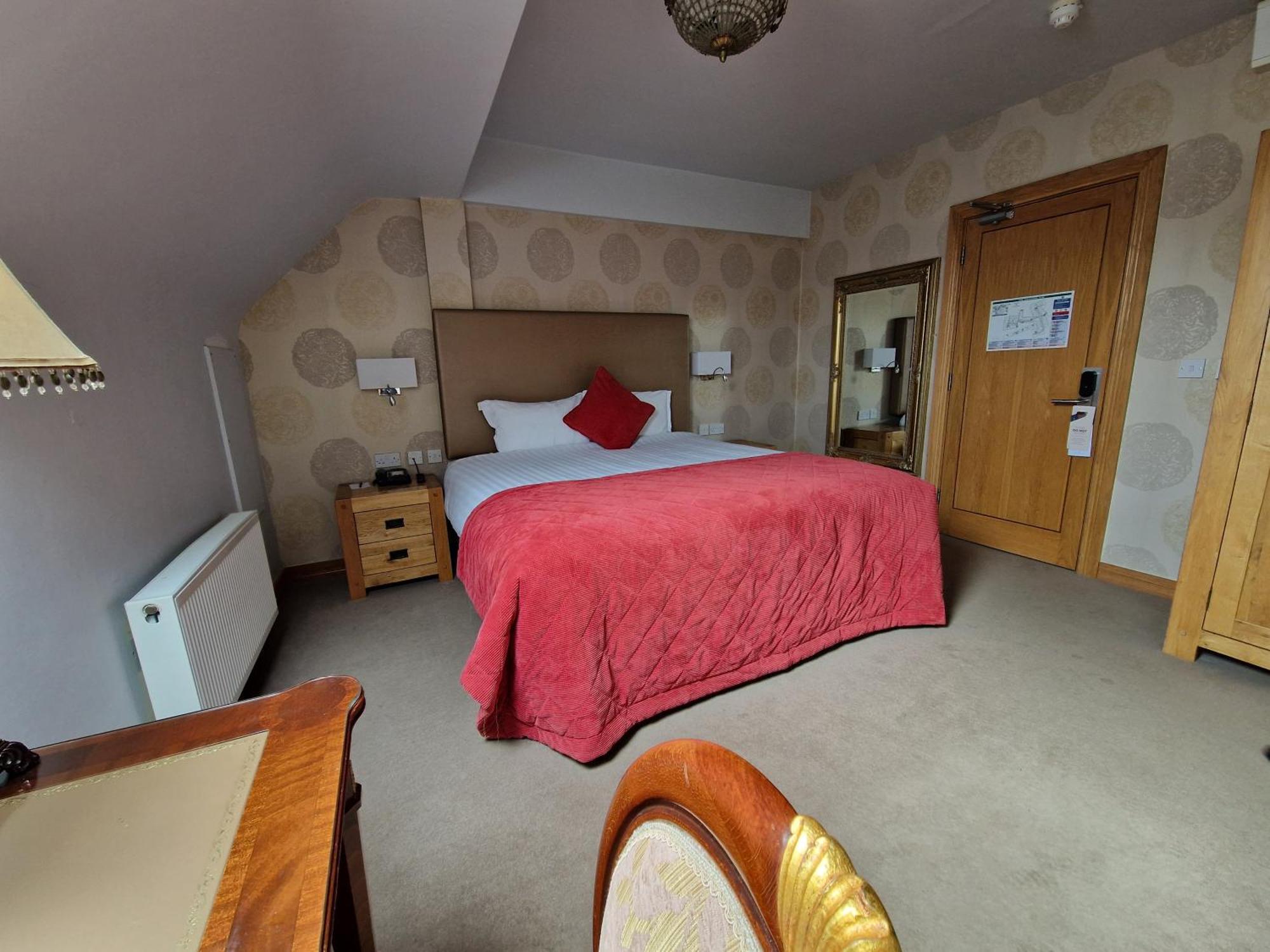 Lawlors Hotel Naas Ruang foto